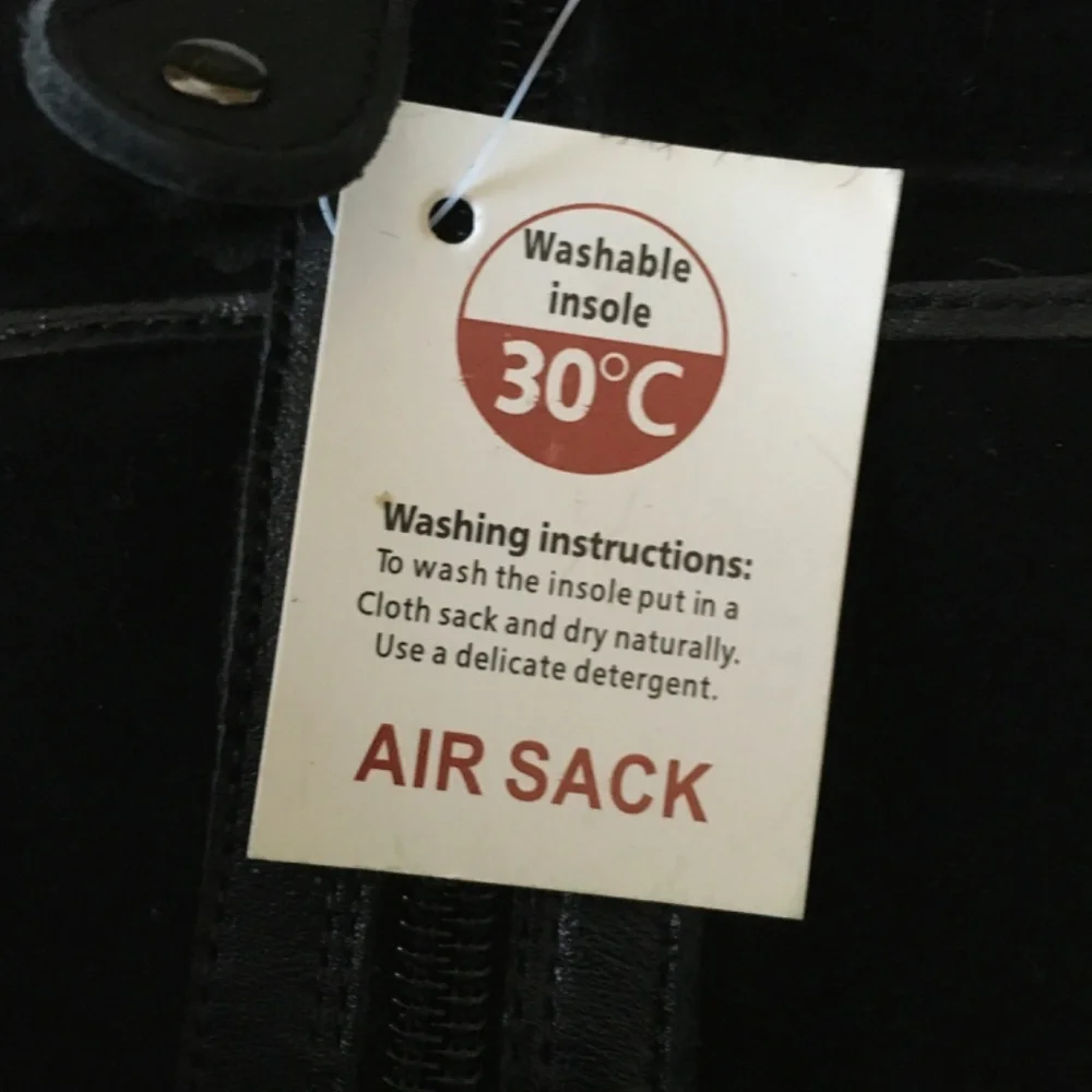 NWT Womans Classic Black  Boots  By HOOPOE size 11. - Picture 4 of 10